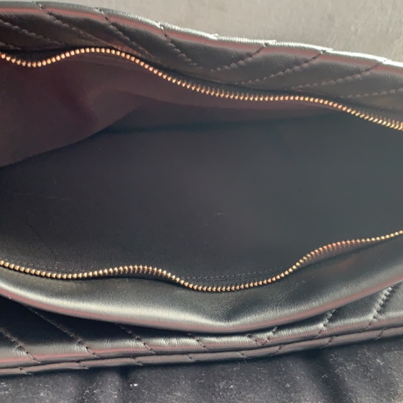 Chanel Chevon clutch - Picture 10 of 11